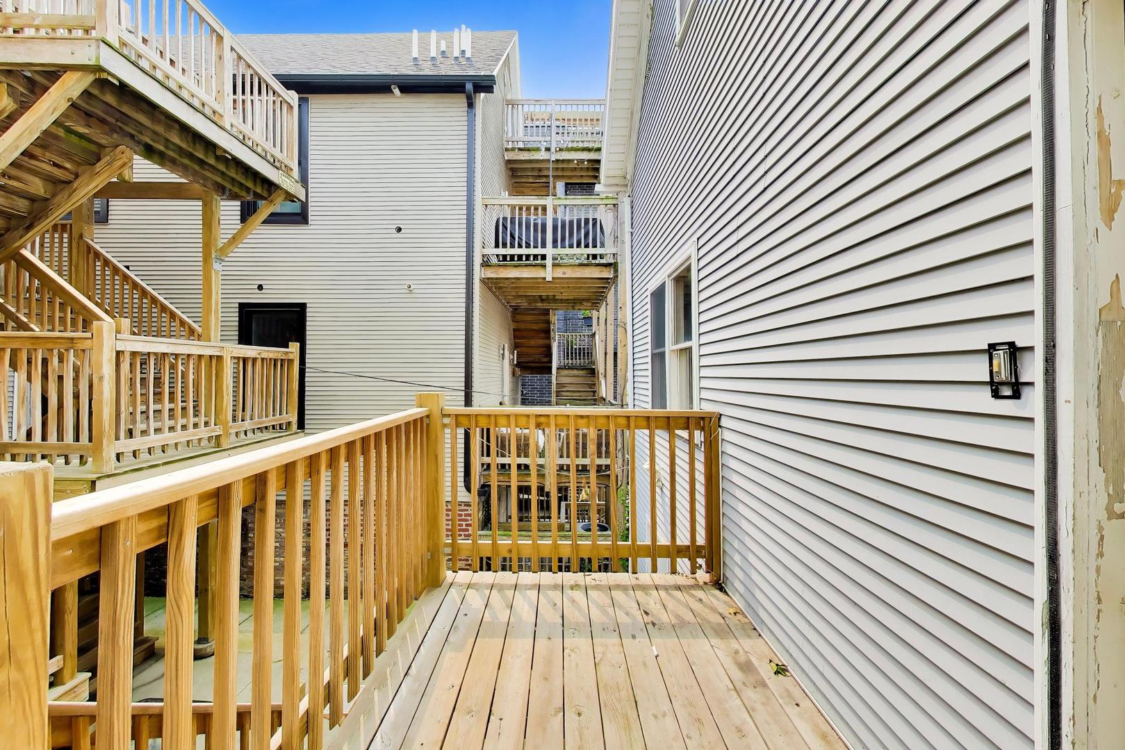 3308 North Racine Avenue, Unit CH Chicago, IL 60657 - Photo 18 of 22 Gallery Image 18