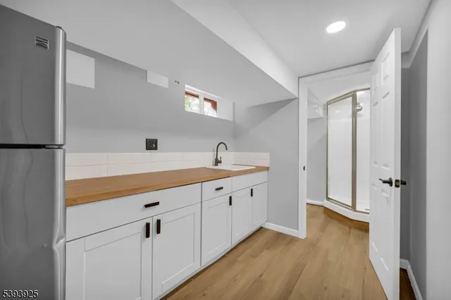 $910,000 | 35 Grand Terrace, Livingston, NJ 07039