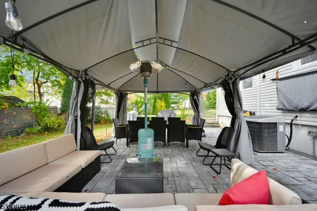 $910,000 | 35 Grand Terrace, Livingston, NJ 07039