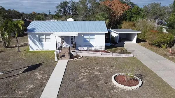 $449,900 | 930 West Main Street, Avon Park, FL 33825