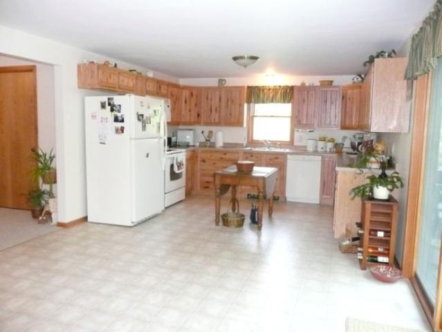 11074 South Dixon Road Mount Carroll, IL 61053 - Photo 2 of 9 Gallery Image 2