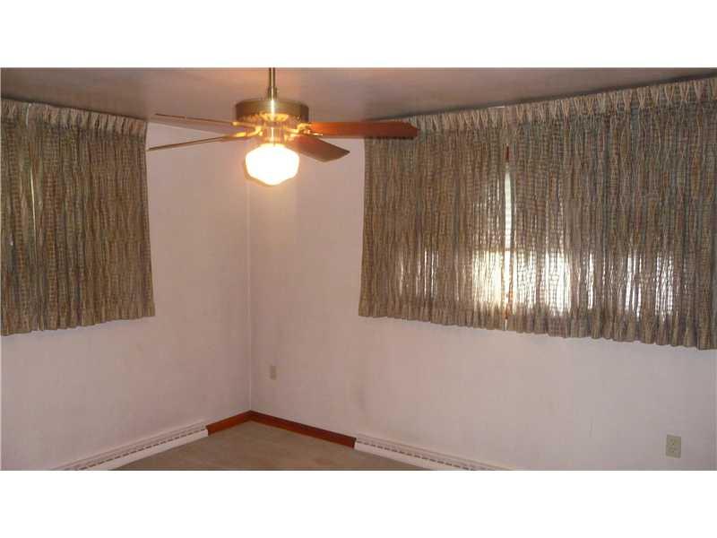 3078 Mt Troy Road Pittsburgh, PA 15212 - Photo 11 of 25 Bedroom. 2nd Bedroom measures 10x13