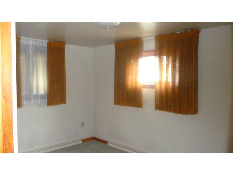 3078 Mt Troy Road Pittsburgh, PA 15212 - Photo 13 of 25 Bedroom. 3rd bedroom measures 13x9