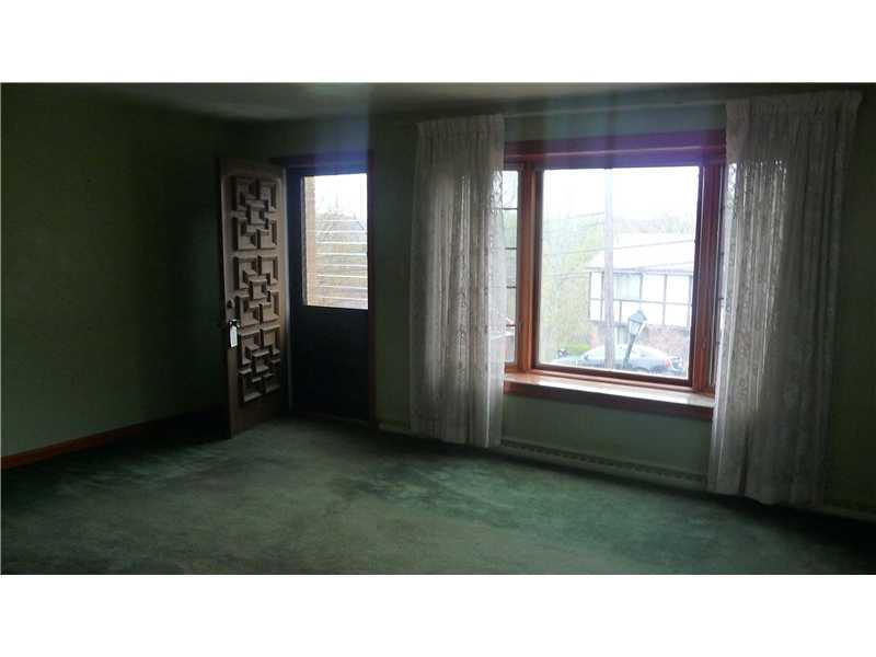 3078 Mt Troy Road Pittsburgh, PA 15212 - Photo 5 of 25 Living Room. Opposite view of living room