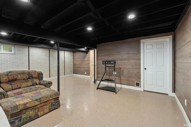 $438,000 | 10225 North 100 West, Decatur, IN 46733