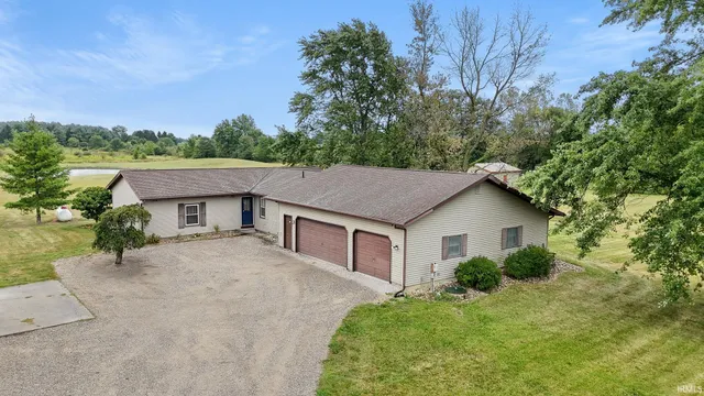 $438,000 | 10225 North 100 West, Decatur, IN 46733