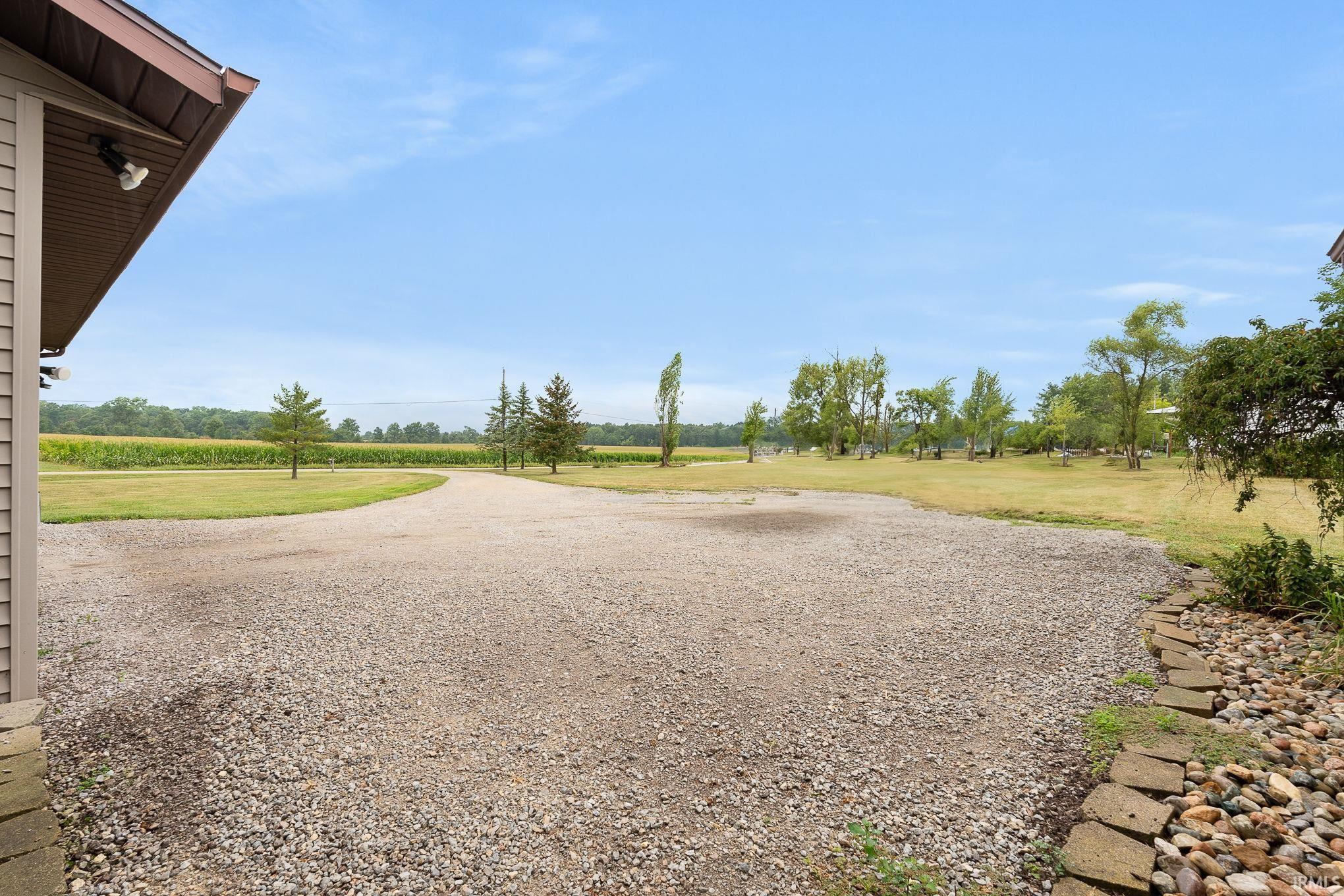 10225 North 100 West Decatur, IN 46733 - Photo 8 of 36