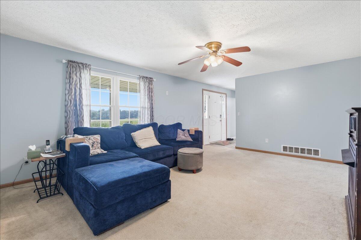 11455 Colwill Road Gambier, OH 43022 - Photo 10 of 35 Living Room