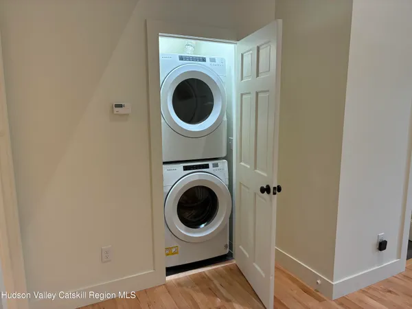 $2,250 | 217 State Street, Unit 2, Hudson, NY 12534