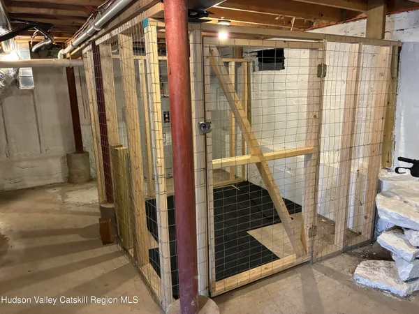 $2,250 | 217 State Street, Unit 2, Hudson, NY 12534