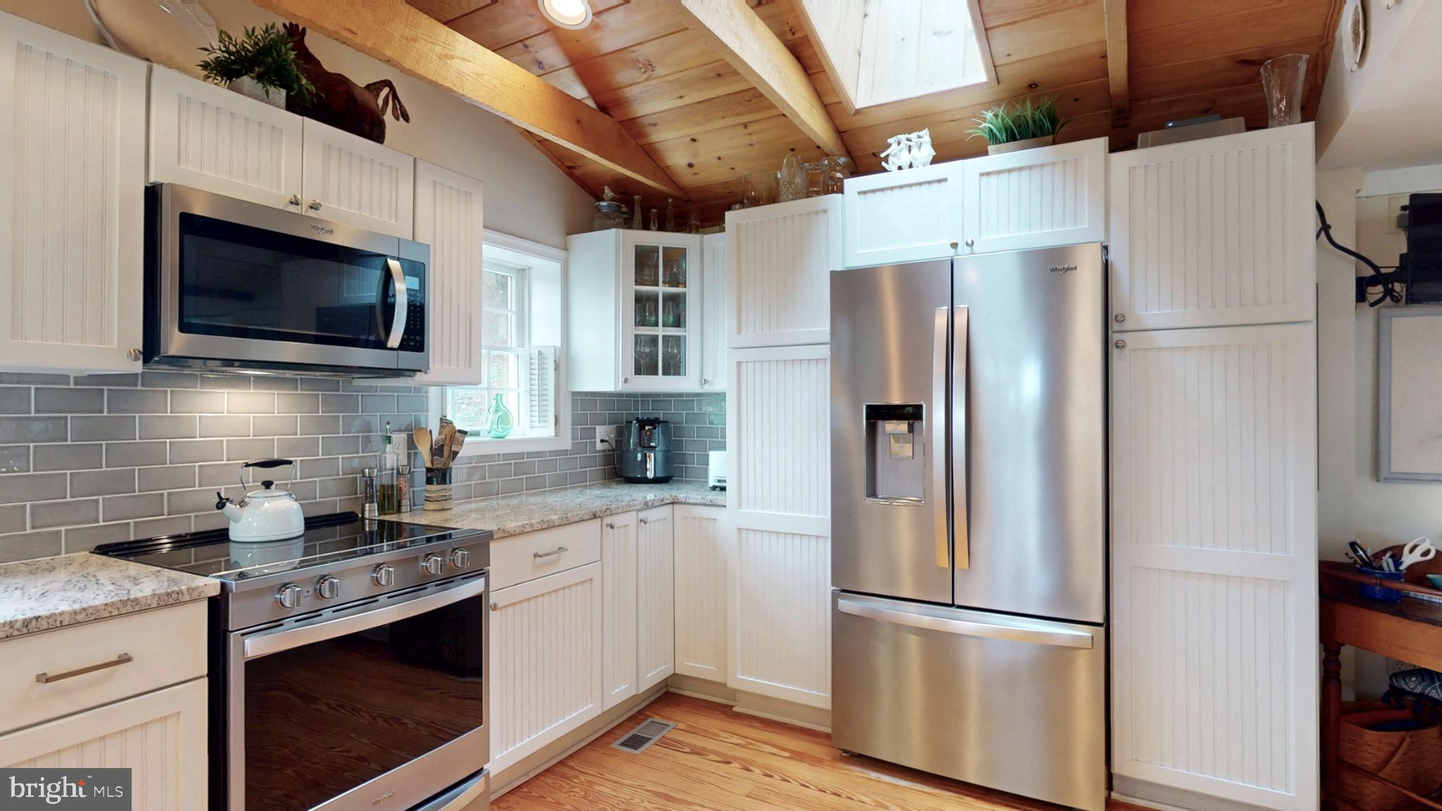 21539 Oatlands Road Aldie, VA 20105 - Photo 12 of 112 Stainless Steel Appliances