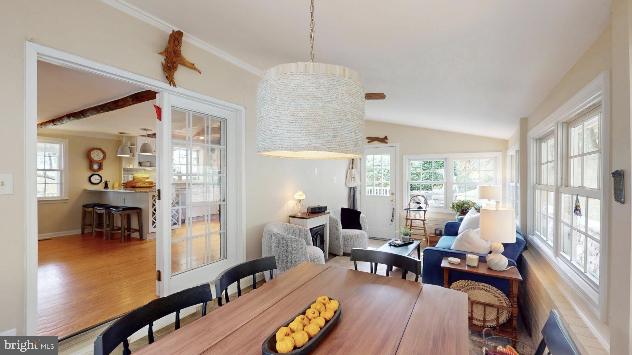 21539 Oatlands Road Aldie, VA 20105 - Photo 16 of 112