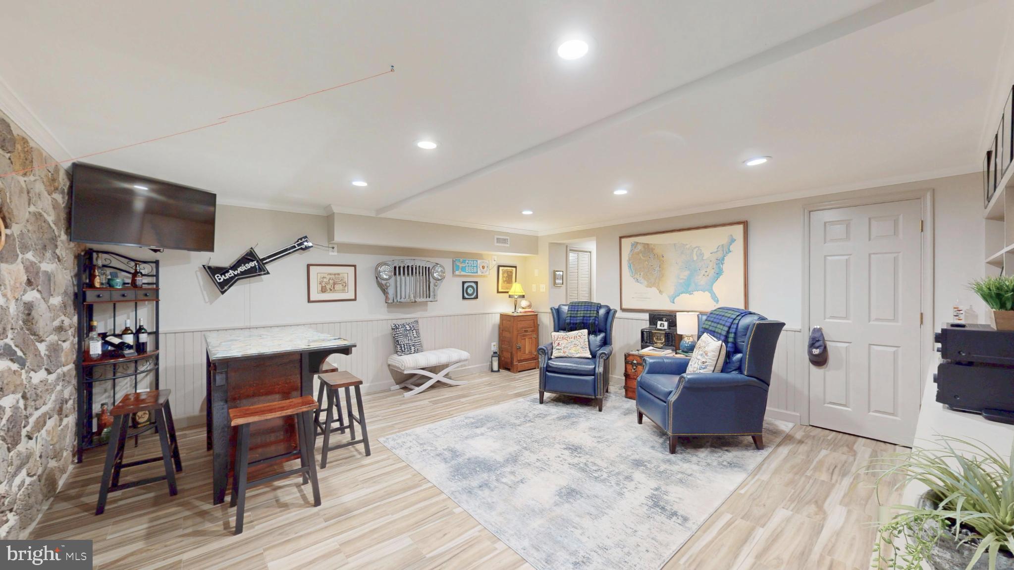 21539 Oatlands Road Aldie, VA 20105 - Photo 54 of 112 Basement with walk-up stairs to yard