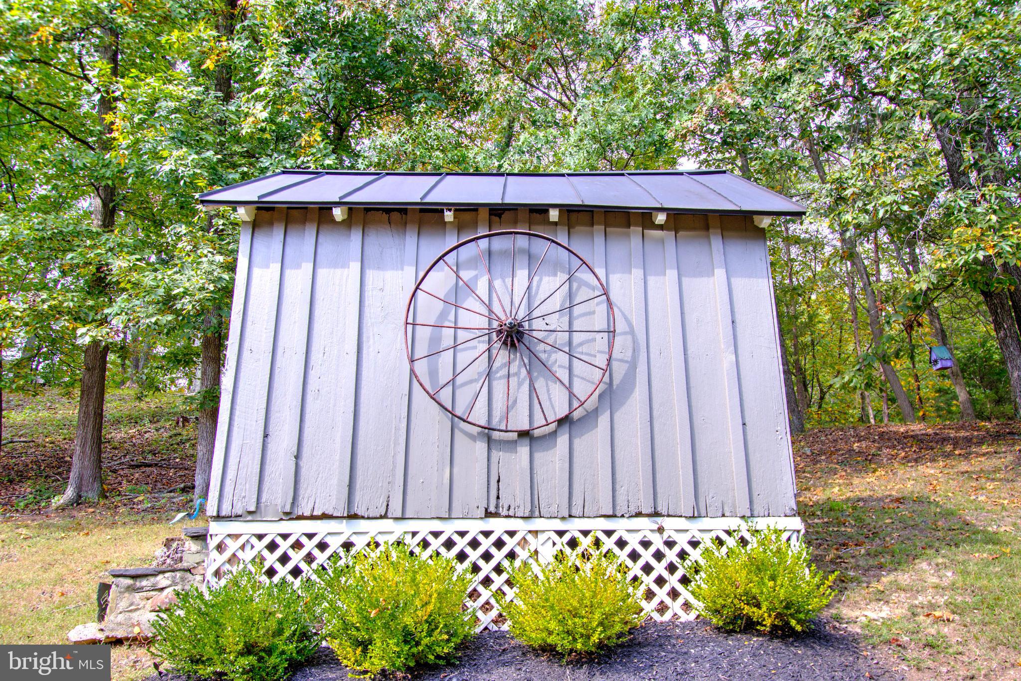 21539 Oatlands Road Aldie, VA 20105 - Photo 77 of 112