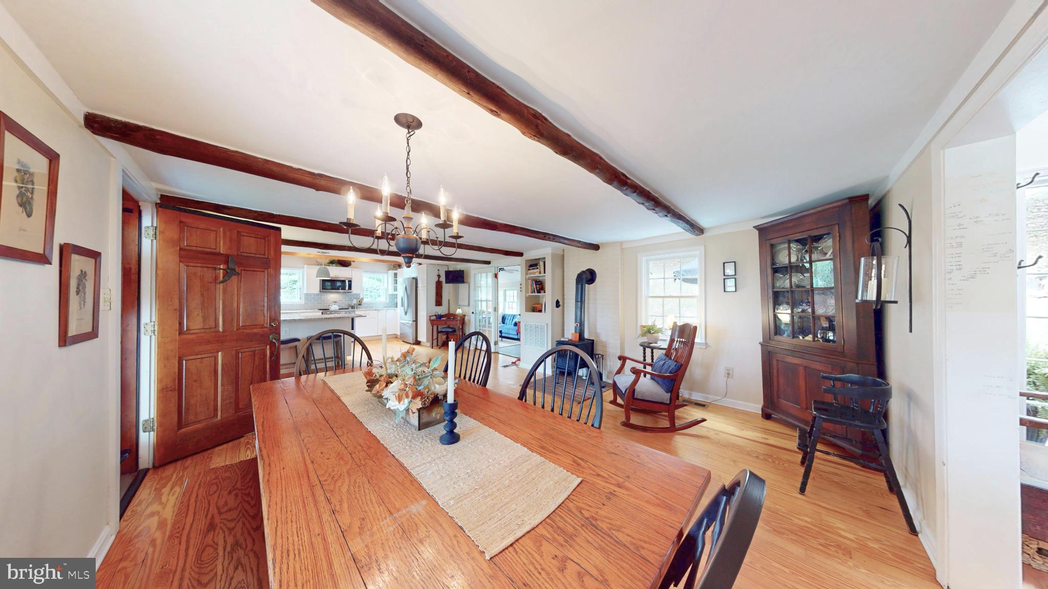 21539 Oatlands Road Aldie, VA 20105 - Photo 8 of 112