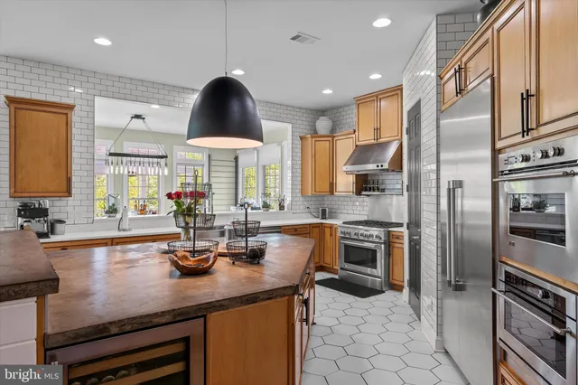 $1,399,000 | 4202 Maryland Court, Middletown, MD 21769