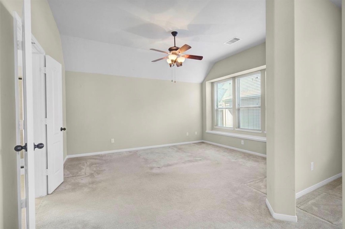2513 Golfcrest Drive Houston, TX 77089 - Photo 14 of 33