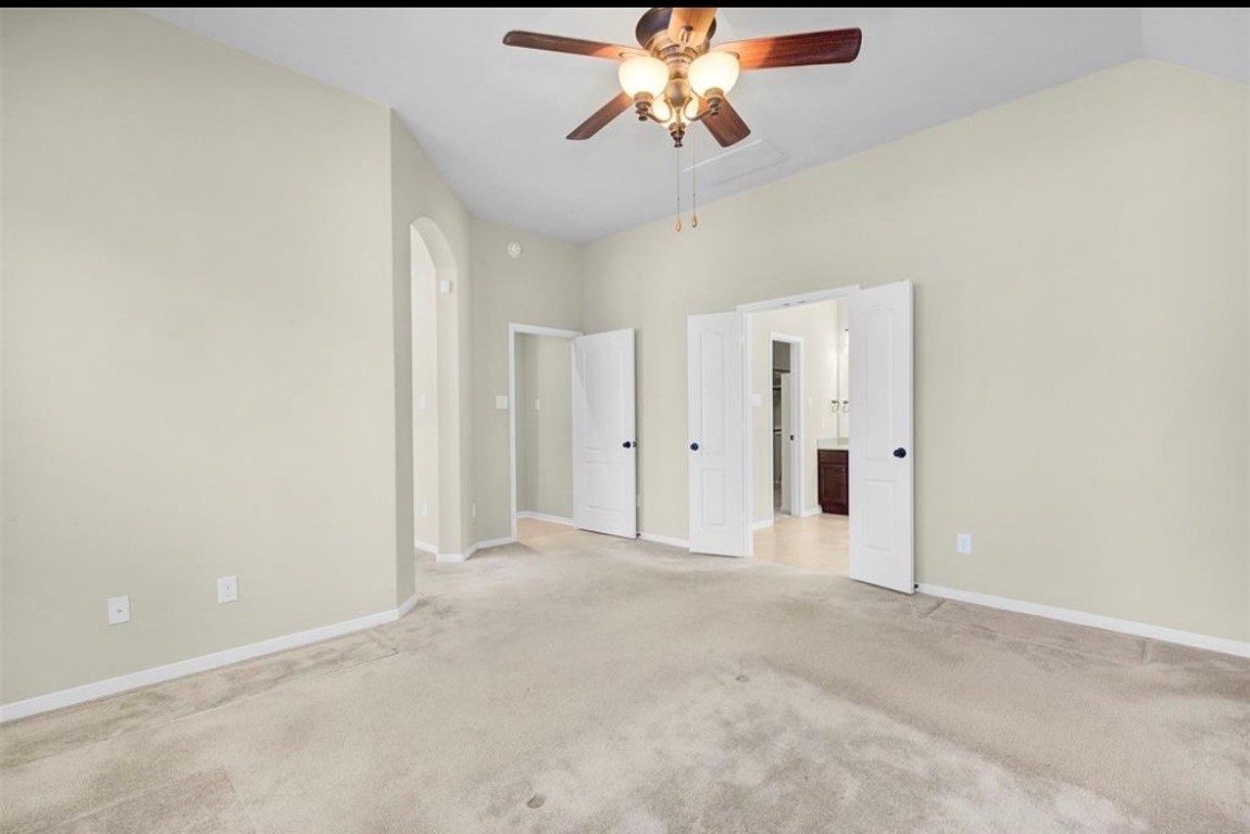 2513 Golfcrest Drive Houston, TX 77089 - Photo 16 of 33