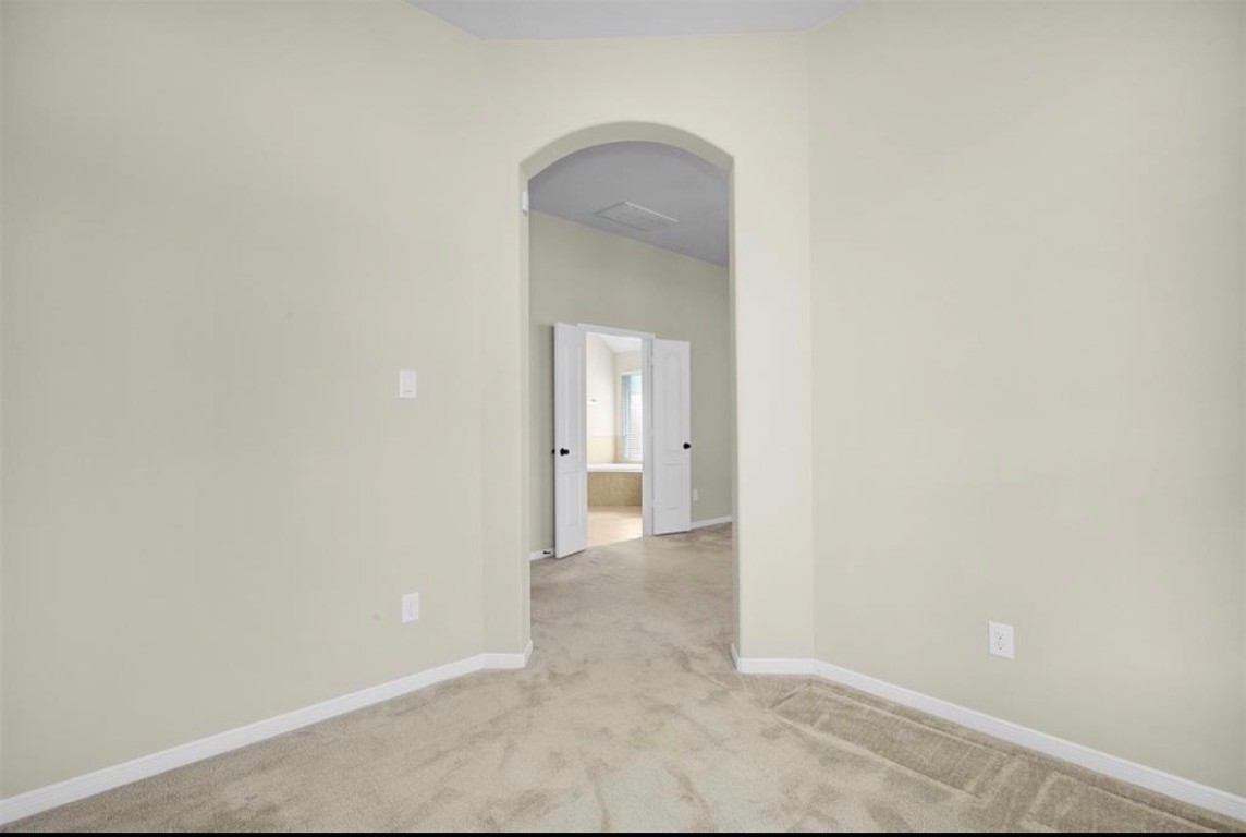 2513 Golfcrest Drive Houston, TX 77089 - Photo 18 of 33