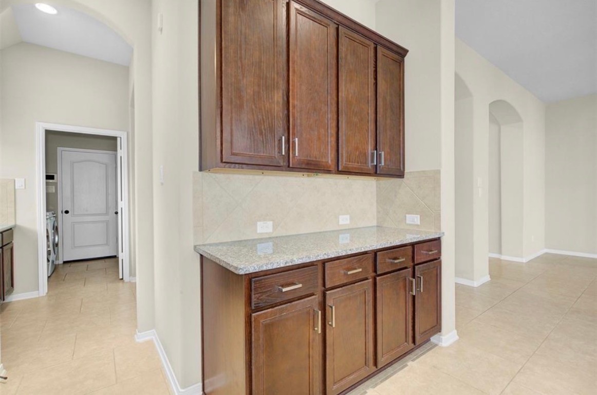 2513 Golfcrest Drive Houston, TX 77089 - Photo 24 of 33