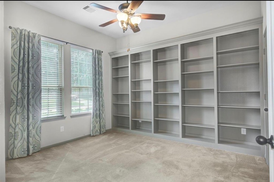 2513 Golfcrest Drive Houston, TX 77089 - Photo 28 of 33