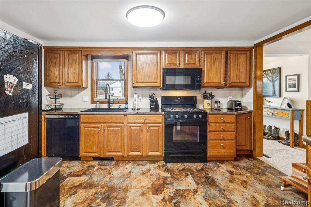 12895 East Washington Road Reese, MI 48757 - Photo 17 of 36