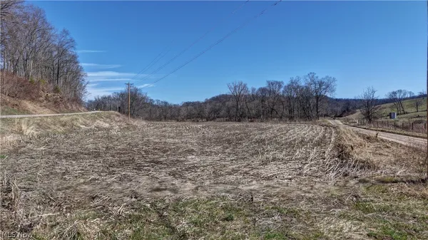 $121,000 | 49870 Township Road 189, Fresno, OH 43824