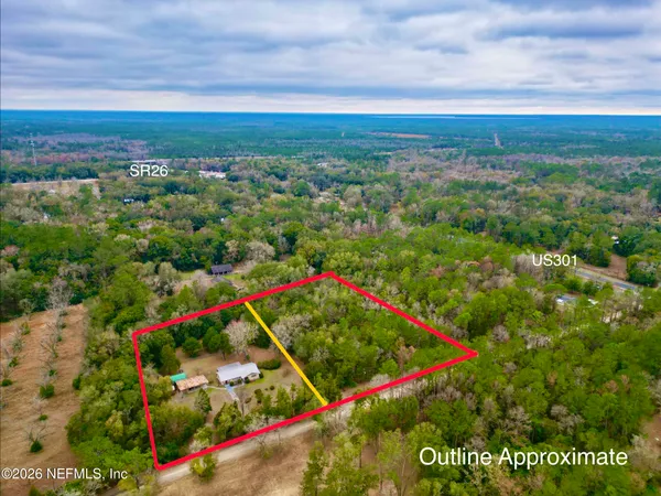 $369,000 | 17221 Northeast 77th Lane, Hawthorne, FL 32640