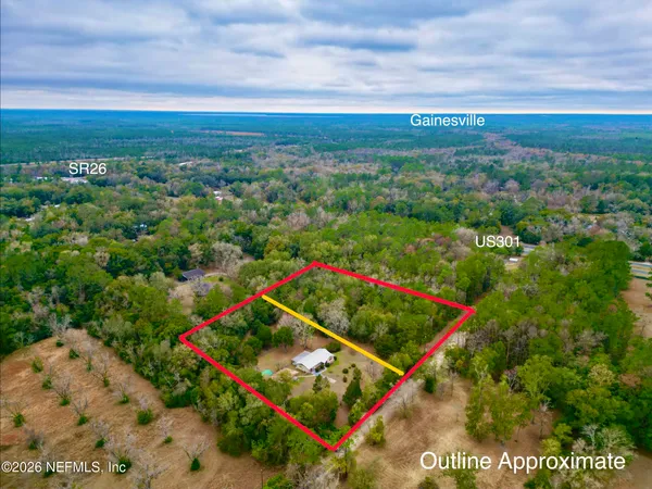 $369,000 | 17221 Northeast 77th Lane, Hawthorne, FL 32640