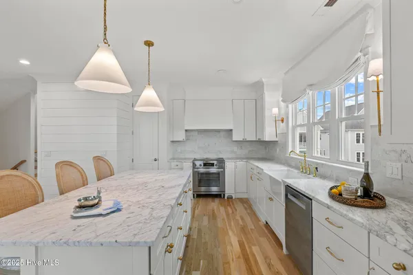 $1,395,000 | 611 South Topsail Drive, Unit A, Surf City, NC 28445