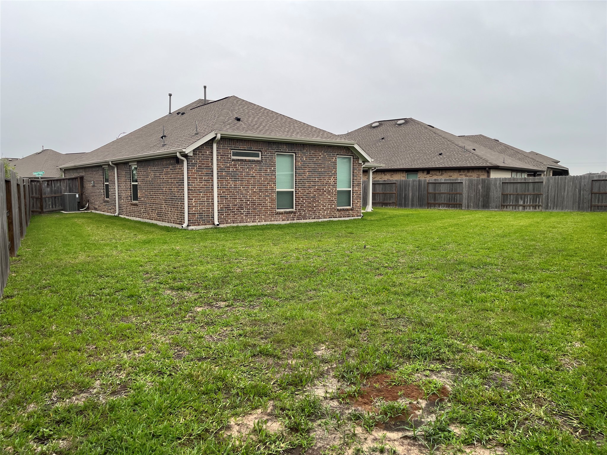 14242 Amherst Mdw Trail Rosharon, TX 77583 - Photo 32 of 36 Green Slate For A Hot Tub * Garden * Arbor * Etc...