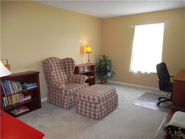 357 Pinecrest Court Delaware, OH 43015 - Photo 11 of 25