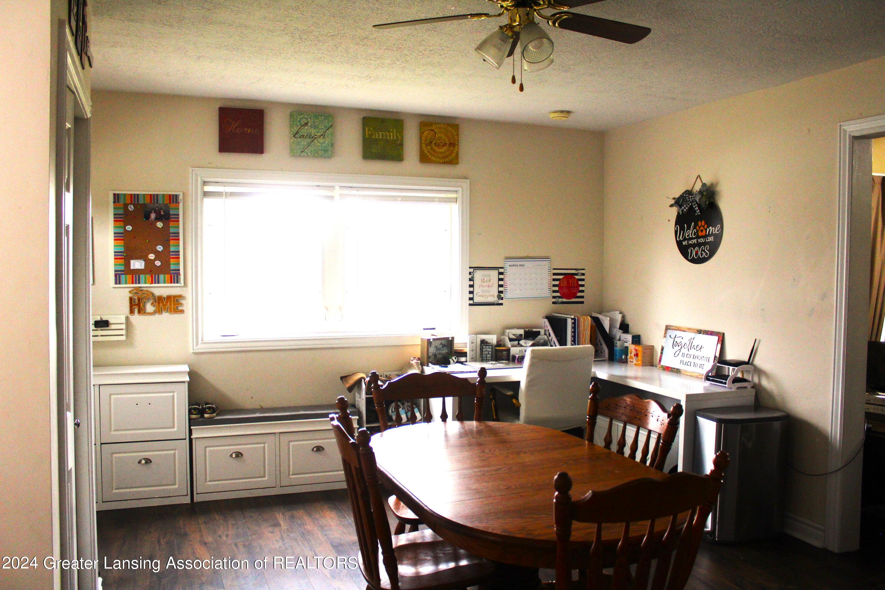 1861 South Ainger Road Charlotte, MI 48813 - Photo 6 of 13 11861 Ainger (6)