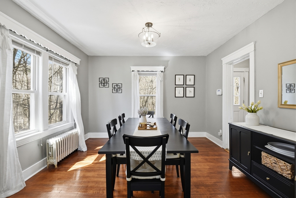 4 Brookside Avenue Worcester, MA 01602 - Photo 15 of 31