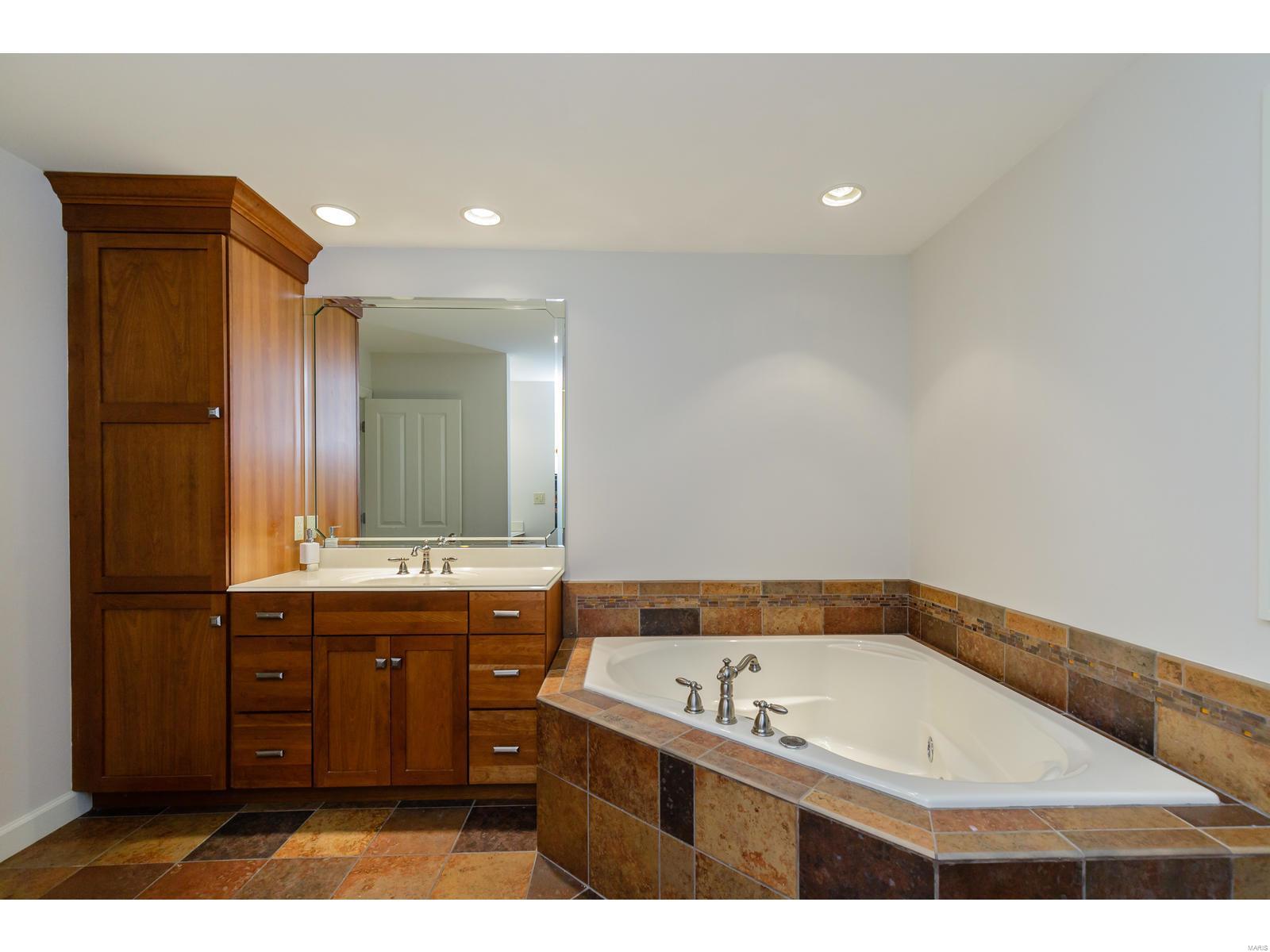 5 St Alfred Road Olivette, MO 63132 - Photo 32 of 53 Gallery Image 32