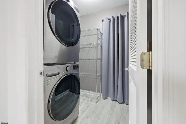 $295,000 | 2808 Falcon Court, Unit 2808, Mays Landing, NJ 08330