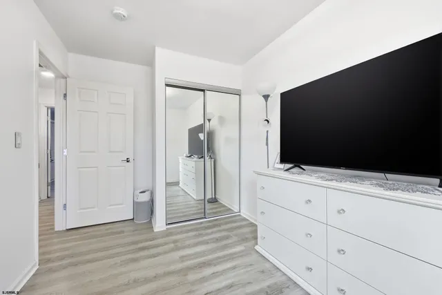 $295,000 | 2808 Falcon Court, Unit 2808, Mays Landing, NJ 08330