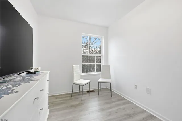 $295,000 | 2808 Falcon Court, Unit 2808, Mays Landing, NJ 08330