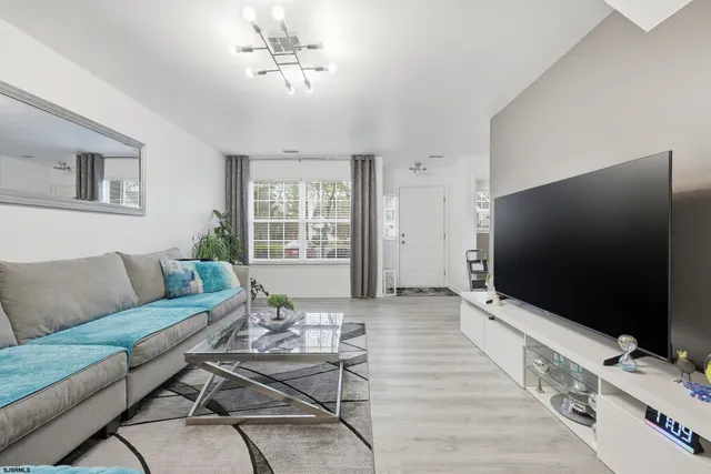 $295,000 | 2808 Falcon Court, Unit 2808, Mays Landing, NJ 08330