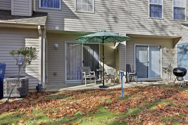 $295,000 | 2808 Falcon Court, Unit 2808, Mays Landing, NJ 08330