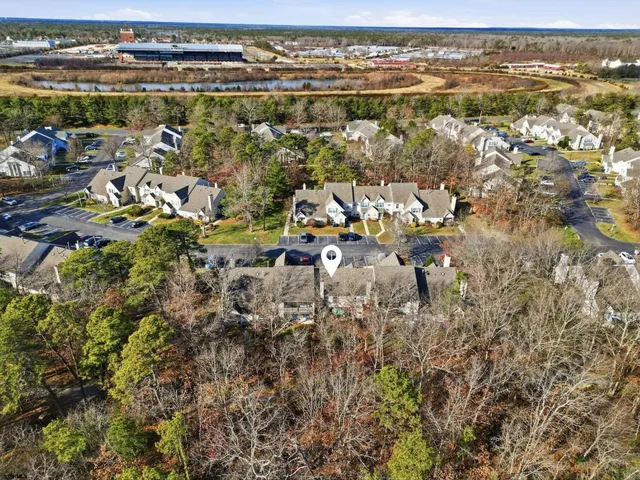 $295,000 | 2808 Falcon Court, Unit 2808, Mays Landing, NJ 08330
