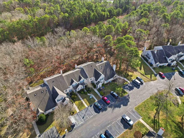 $295,000 | 2808 Falcon Court, Unit 2808, Mays Landing, NJ 08330