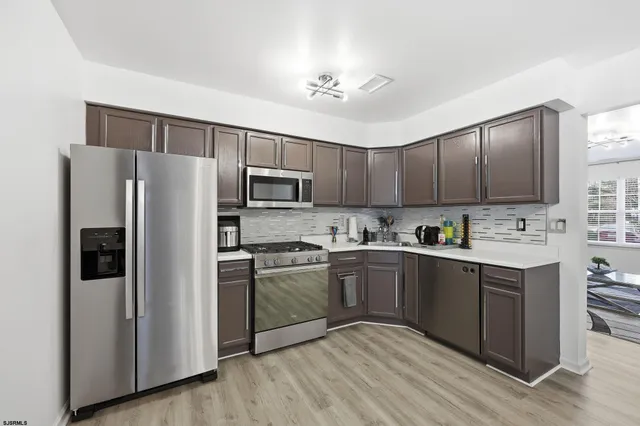 $295,000 | 2808 Falcon Court, Unit 2808, Mays Landing, NJ 08330