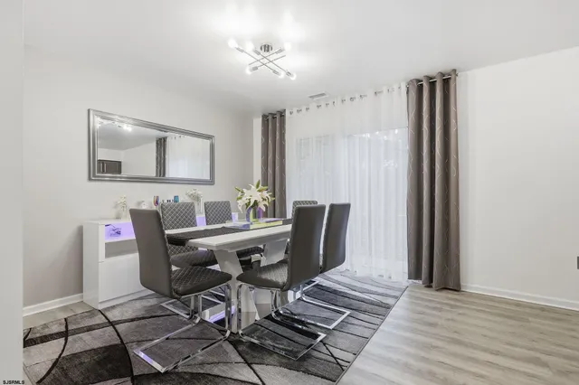 $295,000 | 2808 Falcon Court, Unit 2808, Mays Landing, NJ 08330