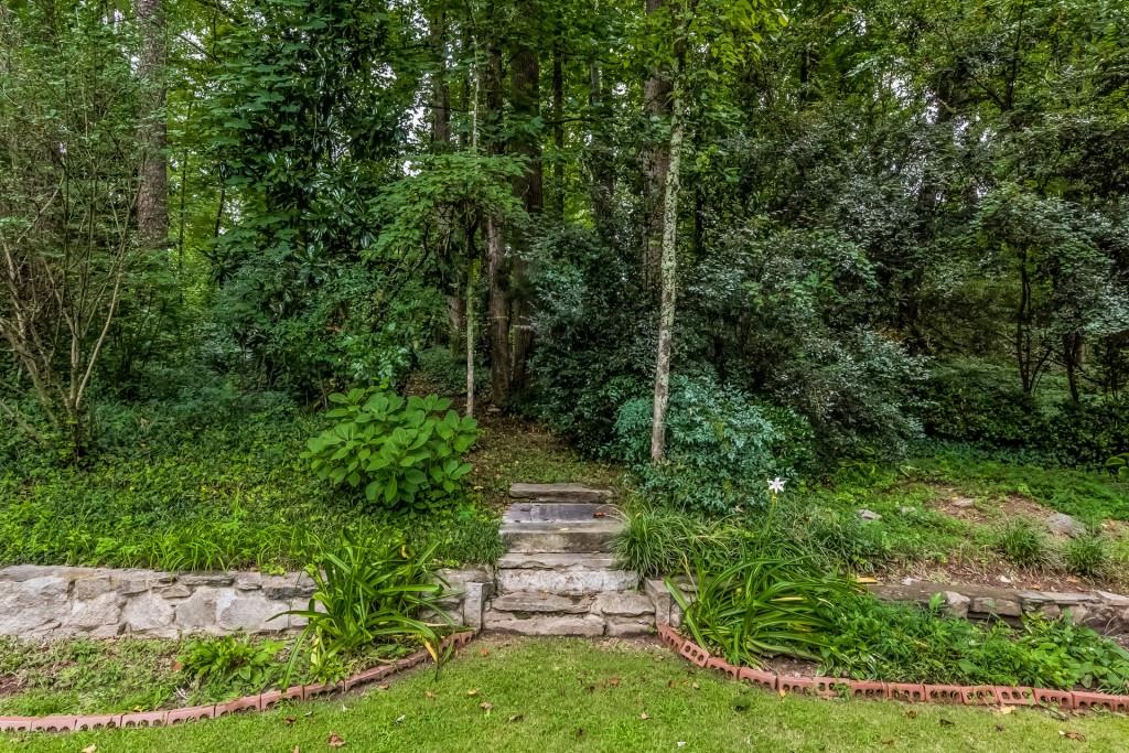 2320 Lavista Road Northeast Atlanta, GA 30329 - Photo 45 of 61 Gallery Image 45