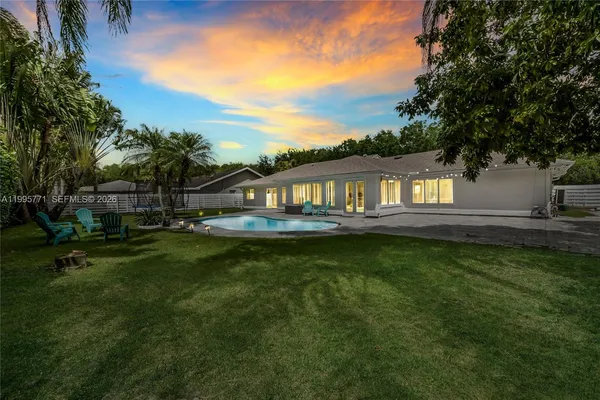 $890,000 | 15330 Southwest 144th Terrace, Miami, FL 33196