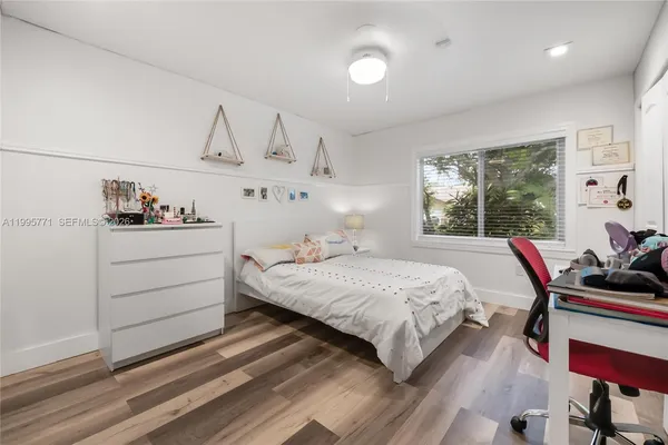 $890,000 | 15330 Southwest 144th Terrace, Miami, FL 33196