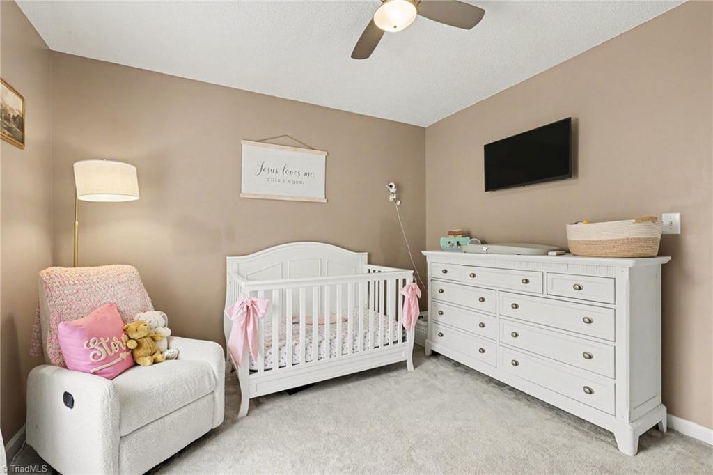 323 Jarrett Road Thomasville, NC 27360 - Photo 15 of 25