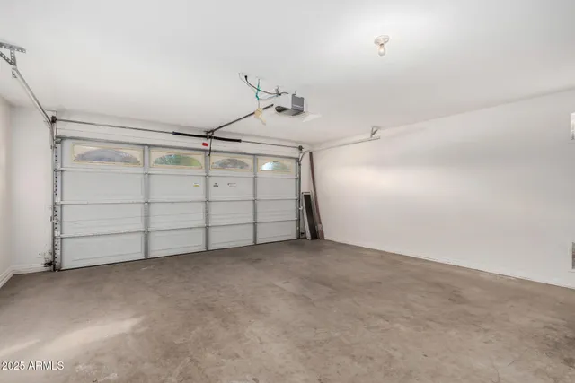 $1,800 | 15448 West Yucatan Drive, Surprise, AZ 85379