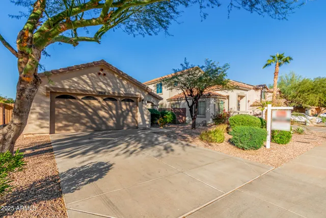 $1,800 | 15448 West Yucatan Drive, Surprise, AZ 85379